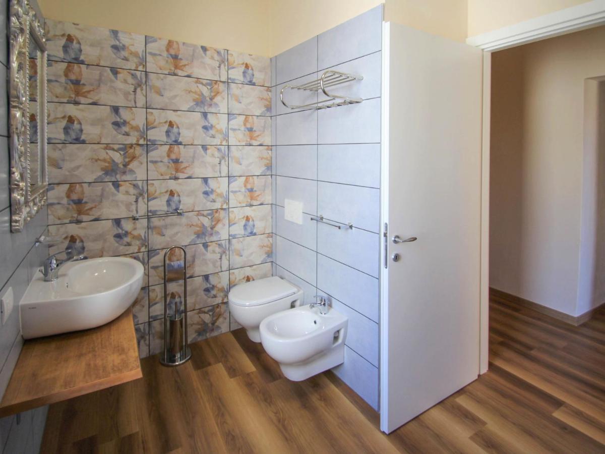 Apartment Verde By Interhome Porto Valtravaglia Exterior foto